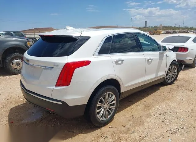 1GYKNCRS6JZ194296 2018 2018 Cadillac XT5- Luxury 4