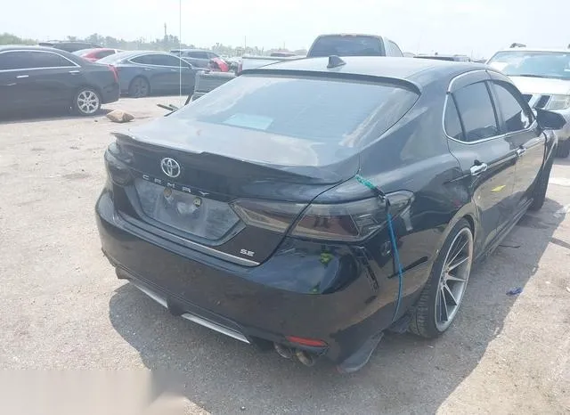 4T1B11HK5JU660736 2018 2018 Toyota Camry- SE 4