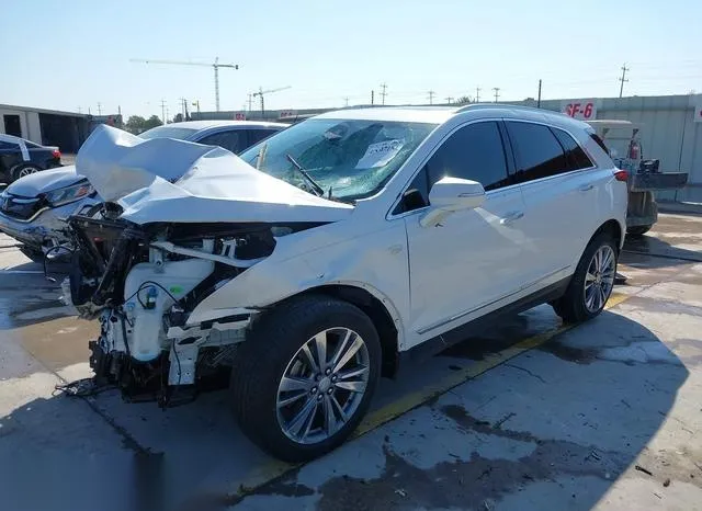 1GYKNCRSXLZ171591 2020 2020 Cadillac XT5- Fwd Premium Luxury 2