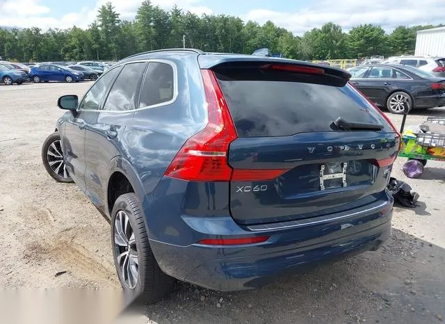 YV4L12RV5P1380393 2023 2023 Volvo XC60- B5 Core 3