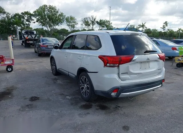 JA4AD3A39GZ056862 2016 2016 Mitsubishi Outlander- SE 3