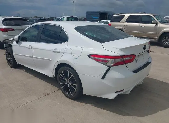 4T1B11HK5JU500498 2018 2018 Toyota Camry- SE 3