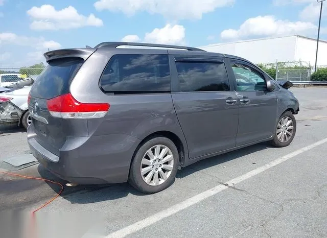 5TDYK3DC4CS233920 2012 2012 Toyota Sienna- Limited V6 7 Pas 4