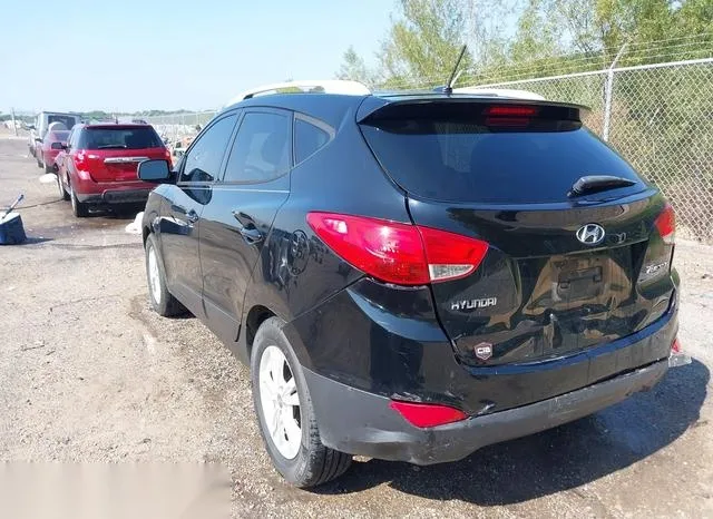 KM8JU3AC2BU256831 2011 2011 Hyundai Tucson- Gls 3