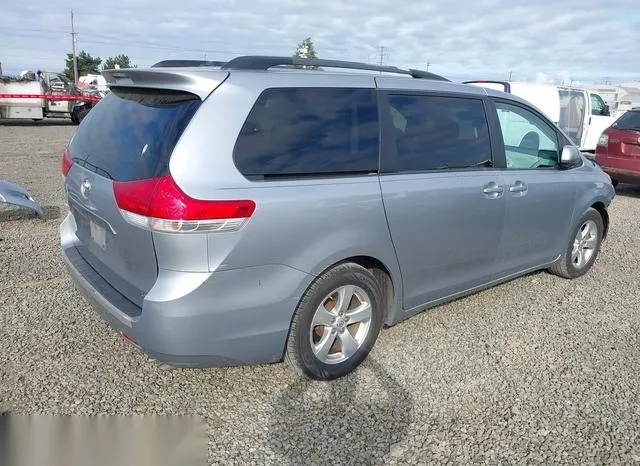 5TDKK3DC1DS375858 2013 2013 Toyota Sienna- Le V6 8 Passenger 4