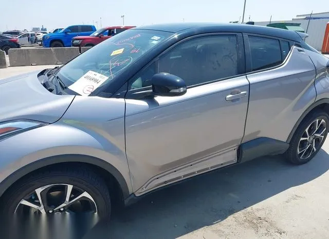 NMTKHMBX4KR090481 2019 2019 Toyota C-HR- Xle 6