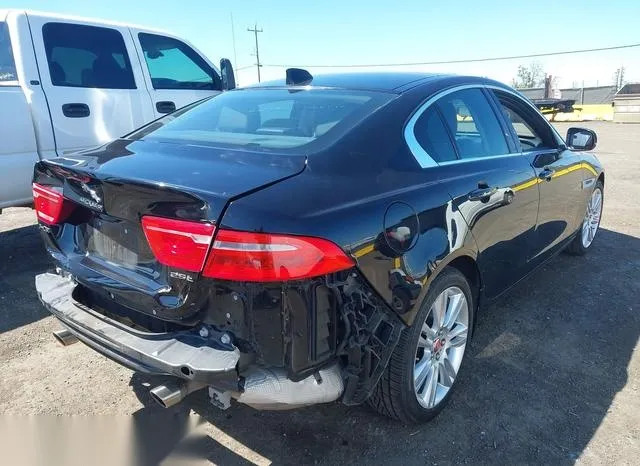 SAJAR4FX2KCP52856 2019 2019 Jaguar XE- 25T 4