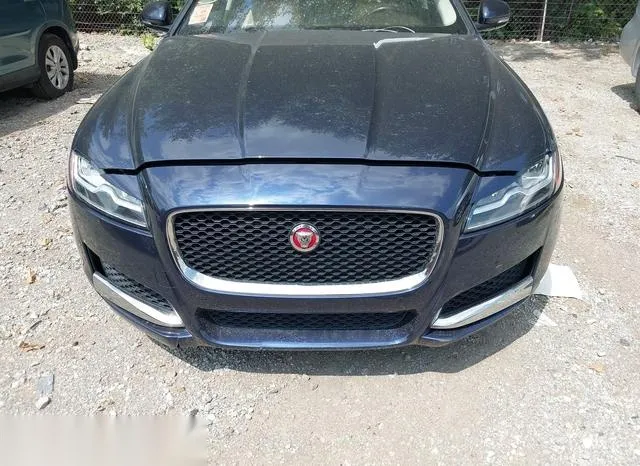 SAJBE4EV5JCY56577 2018 2018 Jaguar XF- 35T Prestige 6