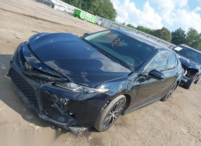 4T1B11HK8KU772819 2019 2019 Toyota Camry- SE 2