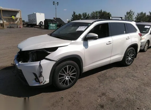 5TDJZRFH1HS521233 2017 2017 Toyota Highlander- SE 2