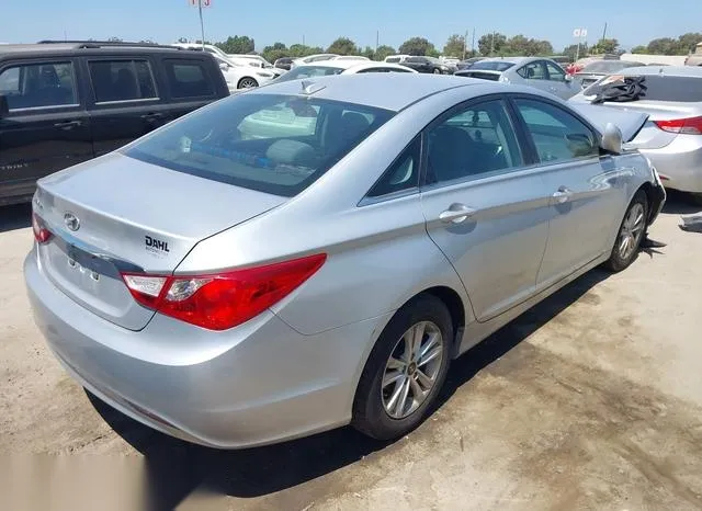 5NPEB4AC7CH377030 2012 2012 Hyundai Sonata- Gls 4