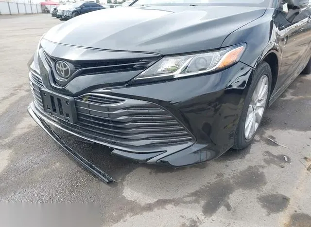 JTNB11HK5J3000685 2018 2018 Toyota Camry- LE 6