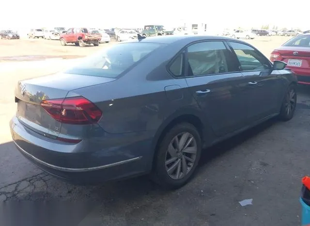 1VWLA7A33KC001055 2019 2019 Volkswagen Passat- 2-0T Wolfsbu 4