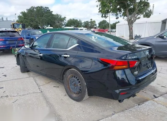 1N4BL4FV1LN308429 2020 2020 Nissan Altima- Platinum Fwd 3