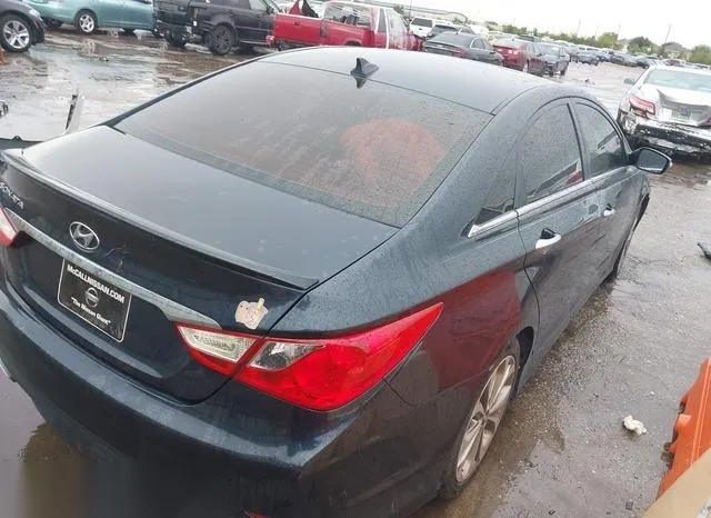 5NPEC4AC9EH909748 2014 2014 Hyundai Sonata- SE 4