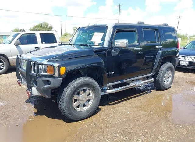 5GTDN136968198668 2006 2006 Hummer H3- SUV 2