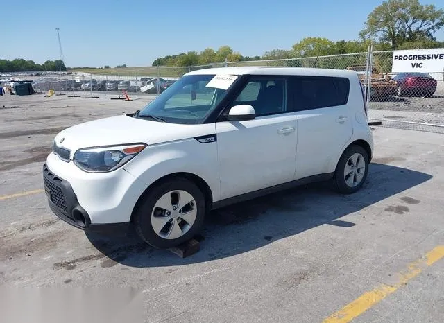 KNDJN2A23F7170595 2015 2015 KIA Soul 2