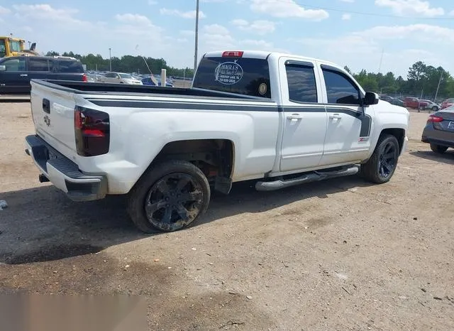 1GCVKREC6JZ322453 2018 2018 Chevrolet Silverado 1500- 2LT 4