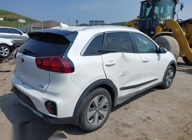 KNDCB3LC2M5462910 2021 2021 KIA Niro- LX 4