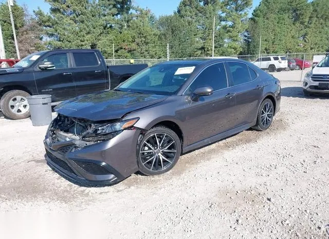 4T1G11AK2MU461972 2021 2021 Toyota Camry- SE 2