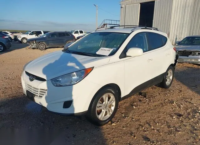 KM8JU3AC2BU230374 2011 2011 Hyundai Tucson- Gls 2