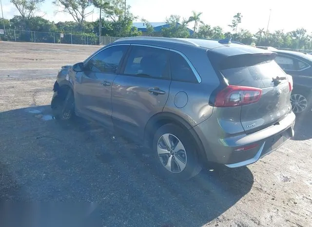 KNDCB3LC8H5090852 2017 2017 KIA Niro- LX 3