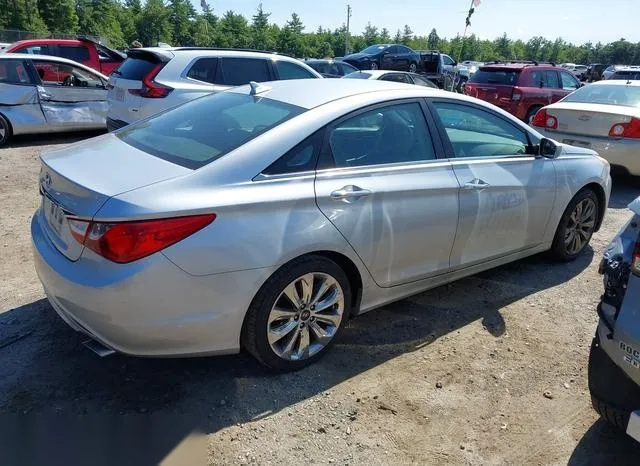 5NPEC4AC8BH184333 2011 2011 Hyundai Sonata- SE 4