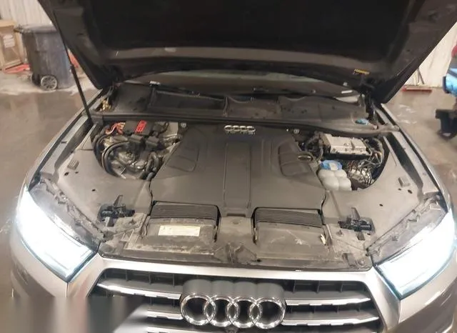 WA1VAAF72HD035361 2017 2017 Audi Q7- 3-0T Premium 10