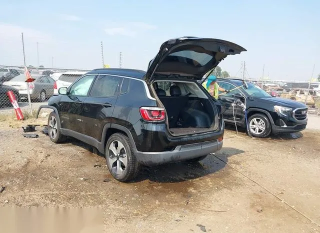 3C4NJCBB3JT286207 2018 2018 Jeep Compass- Latitude Fwd 3