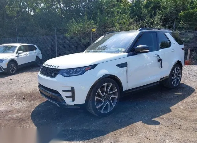 SALRT2RVXJA060817 2018 2018 Land Rover Discovery- Hse Luxury 2