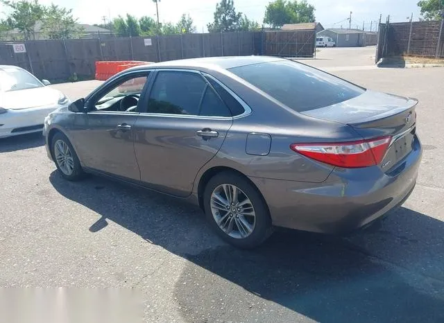 4T1BF1FKXHU321128 2017 2017 Toyota Camry- SE 3