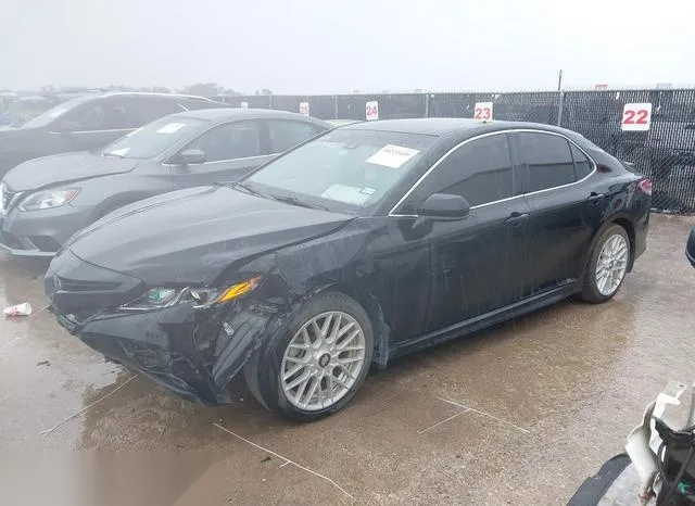 4T1B11HK1KU295635 2019 2019 Toyota Camry- SE 2