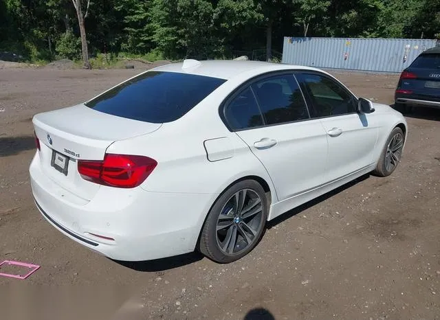 WBA8E5C53JA507539 2018 2018 BMW 328D 4