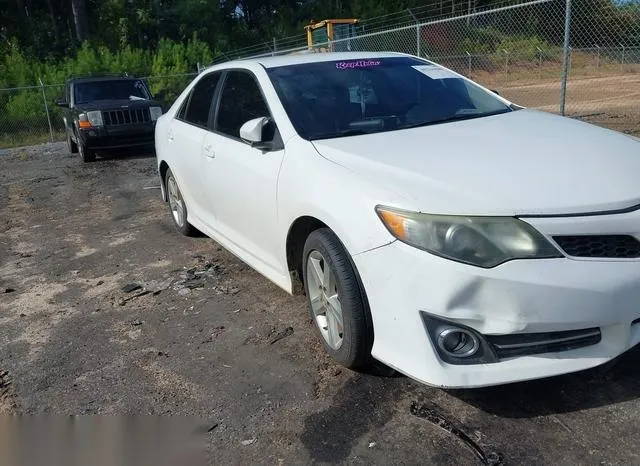 4T1BF1FK4EU812242 2014 2014 Toyota Camry- SE 6