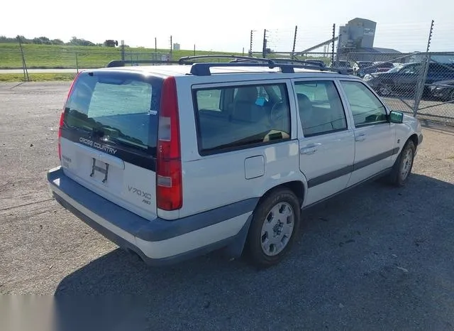 YV1LZ56D1Y2673030 2000 2000 Volvo V70- Xc/Xc Se 4