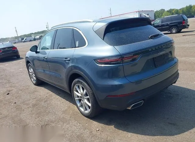 WP1AA2AY7KDA17812 2019 2019 Porsche Cayenne 3