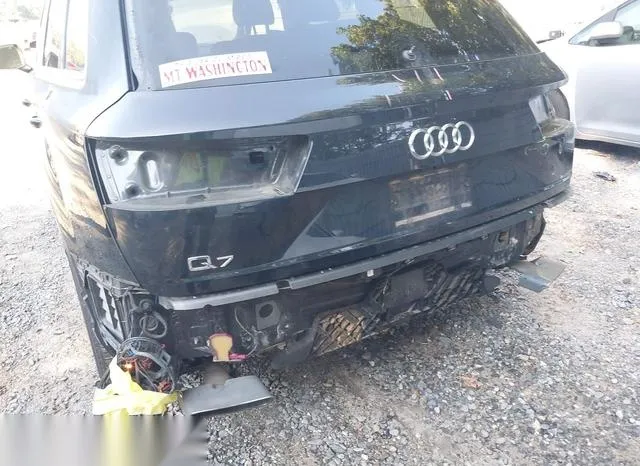 WA1LHAF75HD048947 2017 2017 Audi Q7- 2-0T Premium 6