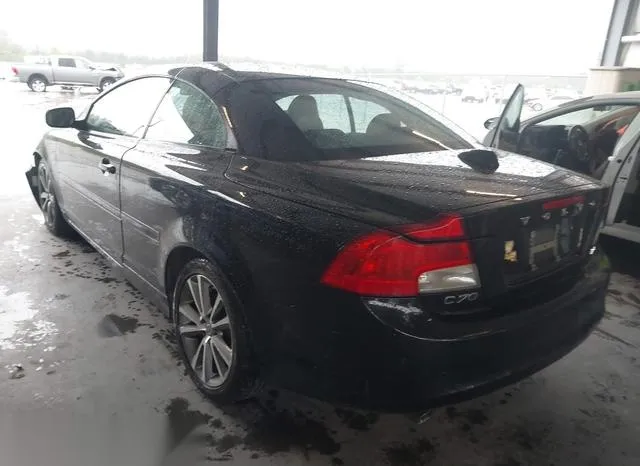 YV1672MC1BJ117633 2011 2011 Volvo C70- T5 3