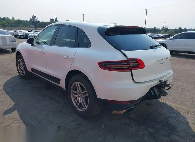 WP1AA2A52JLB09243 2018 2018 Porsche Macan 3