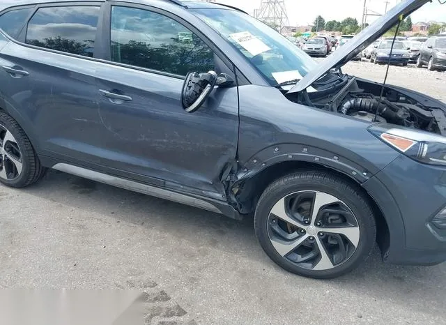 KM8J3CA25JU642345 2018 2018 Hyundai Tucson- Value 6