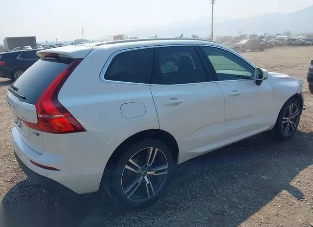 LYV102RK8JB122615 2018 2018 Volvo XC60- T5 Momentum 4