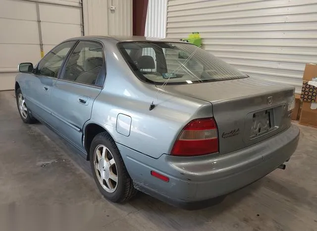 JHMCD5656RC089813 1994 1994 Honda Accord- EX 3