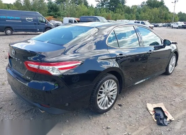 4T1B11HK3JU039012 2018 2018 Toyota Camry- Xle 4