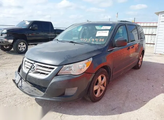 2V4RW3DG3BR695281 2011 2011 Volkswagen Routan- SE 2