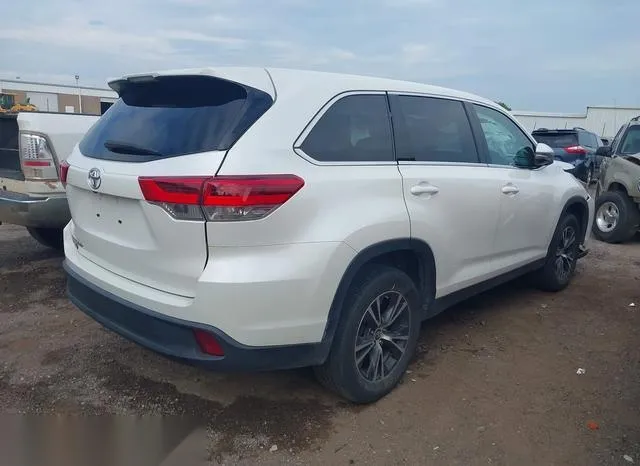 5TDZARFH1KS051738 2019 2019 Toyota Highlander- LE 4