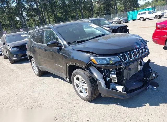 3C4NJDBN2PT563678 2023 2023 Jeep Compass- Latitude 4X4 1