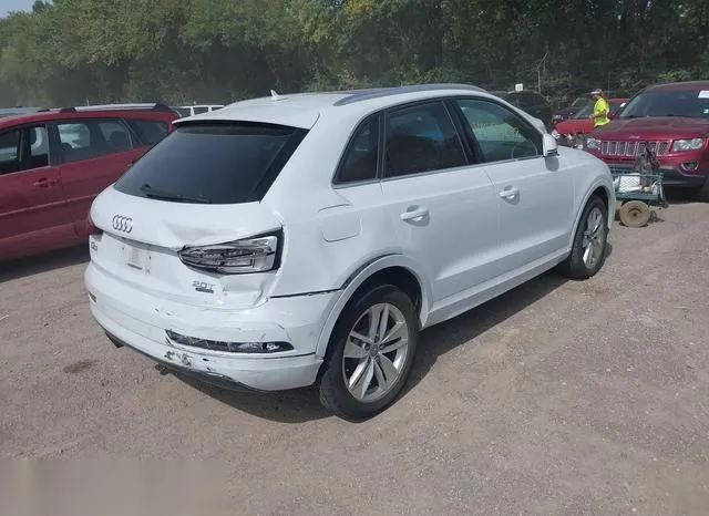 WA1JCCFS3HR009377 2017 2017 Audi Q3- 2-0T Premium 4