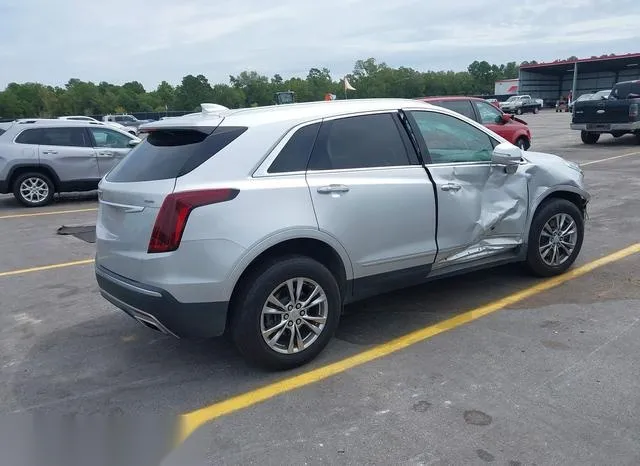 1GYKNCRS0LZ138566 2020 2020 Cadillac XT5- Fwd Premium Luxury 4