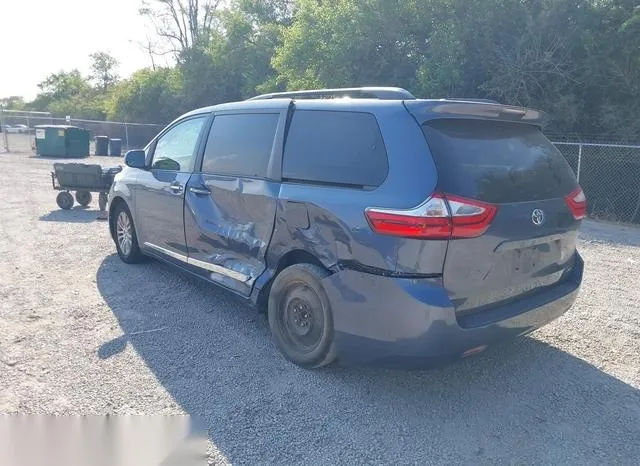 5TDYZ3DC1HS767427 2017 2017 Toyota Sienna- Xle 8 Passenger 3