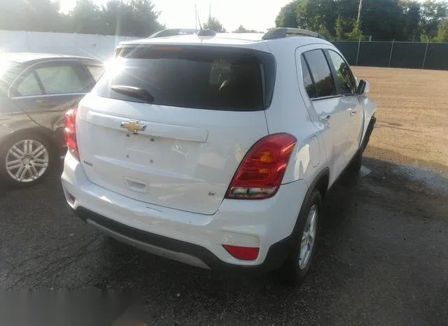 KL7CJLSB2JB558171 2018 2018 Chevrolet Trax- LT 4